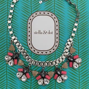 Stella & Dot necklace